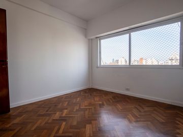 Departamento 3 ambientes en Nuñez c/baulera