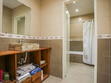 VENTA CASA 6 AMB CON JARDIN Y TERRAZA V. URQUIZA