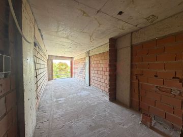 Venta monoamb con balcón  en Villa Ortúzar