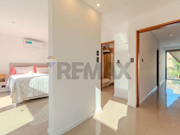 Venta casa con jardin y pileta en la Josefina