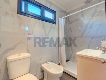 Venta casa con jardin y pileta en la Josefina