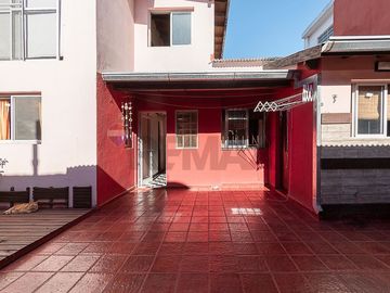 Casa en venta Villa Pueyrredon + Cochera + Quincho