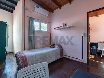 Casa en venta Villa Pueyrredon + Cochera + Quincho