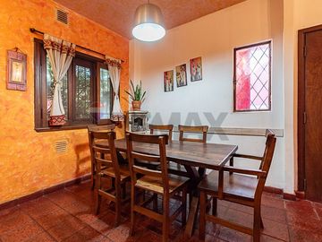 Casa en venta Villa Pueyrredon + Cochera + Quincho