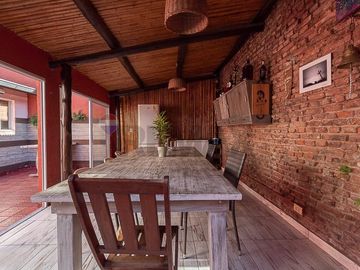 Casa en venta Villa Pueyrredon + Cochera + Quincho