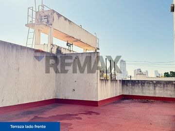Casa en Venta 4 Dorm, cochera, jardín y terraza