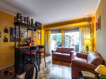 Venta 4 ambientes y gran patio Recoleta