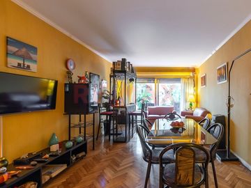 Venta 4 ambientes y gran patio Recoleta