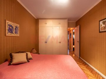 Venta 4 ambientes y gran patio Recoleta