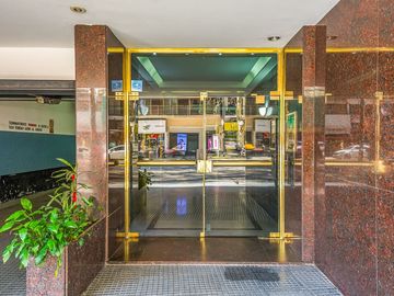 VENTA DEPTO  3 AMB  RECOLETA COCHERA BALCON DEPEND