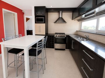 CASA CON PILETA Y QUINCHO COLINAS DE PERALTA RAMOS