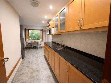 VENTA CASA 4 AMBIENTES PILETA PARRILLA GROSELLAR
