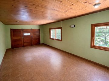 VENTA CASA 4 AMBIENTES PILETA PARRILLA GROSELLAR