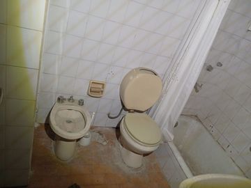 Venta ph 90 m2 cubiertos a reciclar, Chauvin