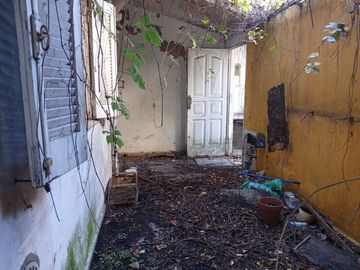 Venta ph 90 m2 cubiertos a reciclar, Chauvin