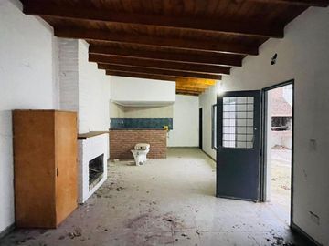 LOTE EN VENTA SOBRE CAMINO CENTENARIO