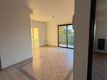 Departamento de 1 dormitorio con cochera.