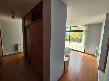 VENTA CASA HARAS DEL SUR 1 CON PILETA LOTE 2050 M2
