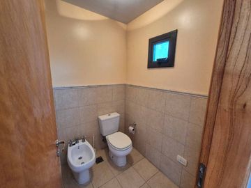 VENTA CASA HARAS DEL SUR 1 CON PILETA LOTE 2050 M2