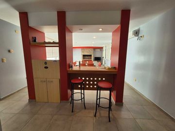 VENTA CASA HARAS DEL SUR 1 CON PILETA LOTE 2050 M2