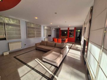 VENTA CASA HARAS DEL SUR 1 CON PILETA LOTE 2050 M2