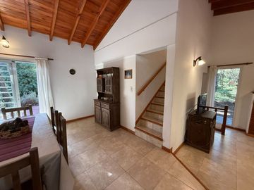 Casa venta Mar Azul 3 ambientes cerca del mar