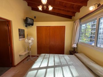 Casa venta Mar Azul 3 ambientes cerca del mar