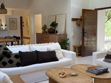 CASA VENTA COSTA ESMERALDA SENDEROS I CON PILETA