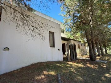 CASA VENTA COSTA ESMERALDA SENDEROS I CON PILETA