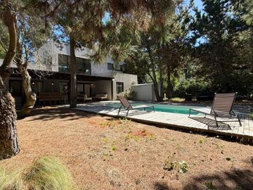 CASA VENTA COSTA ESMERALDA SENDEROS I CON PILETA