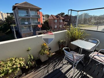 DEPARTAMENTO VENTA CUATRO AMBIENTES MAR DE OSTENDE