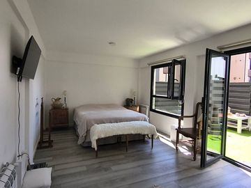 IMPECABLE MONOAMBIENTE C-JARDIN BELGRANO BARILOCHE