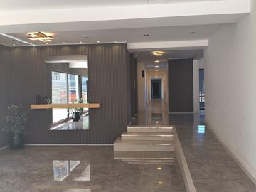 IMPECABLE MONOAMBIENTE C-JARDIN BELGRANO BARILOCHE