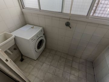 Departamento 4 ambientes con balcón en Belgrano