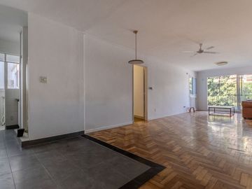 Departamento 4 ambientes con balcón en Belgrano