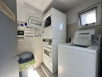 VENTA MONOAMBIENTE PARQUE CHACABUCO PILETA SUM LUZ