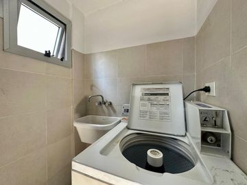 VENTA MONOAMBIENTE PARQUE CHACABUCO PILETA SUM LUZ