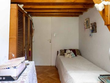 Venta dpto 4 amb con patio pura luz en complejo