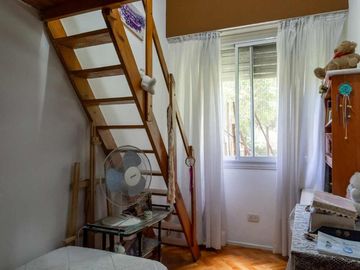 Venta dpto 4 amb con patio pura luz en complejo