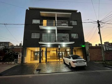 VENTA DEPTO 2 AMBIENTES A ESTRENAR COCHERA