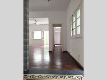 VENTA PH 2 Amb.-Muy Luminoso- 2 Patios- Chacarita