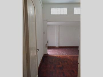 VENTA PH 2 Amb.-Muy Luminoso- 2 Patios- Chacarita