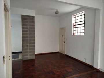 VENTA PH 2 Amb.-Muy Luminoso- 2 Patios- Chacarita