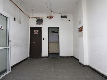 Venta Local comercial en PB y Sótano Zona Congreso