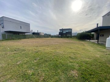 VENTA LOTE CERCANO A LAGUNA LAGOS DE CANNING 1
