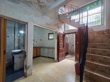 VENTA PH 3 AMBIENTES CON TERRAZA PROPIA Y PATIO