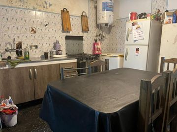 VENTA CASA 4 AMBIENTES EL PALOMAR