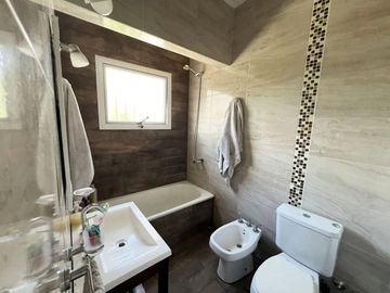 VENTA CASA 3 AMBIENTES RAMOS MEJIA BARRIO PILETA
