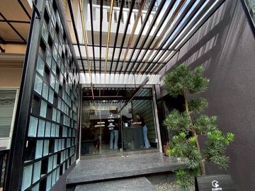 Shophouse for sale in Suthep, Chiang Mai