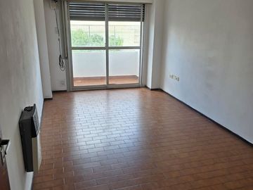 VENTA DEPARTAMENTO 2 DORM. Y 2 BALCONES EN ALBERDI
